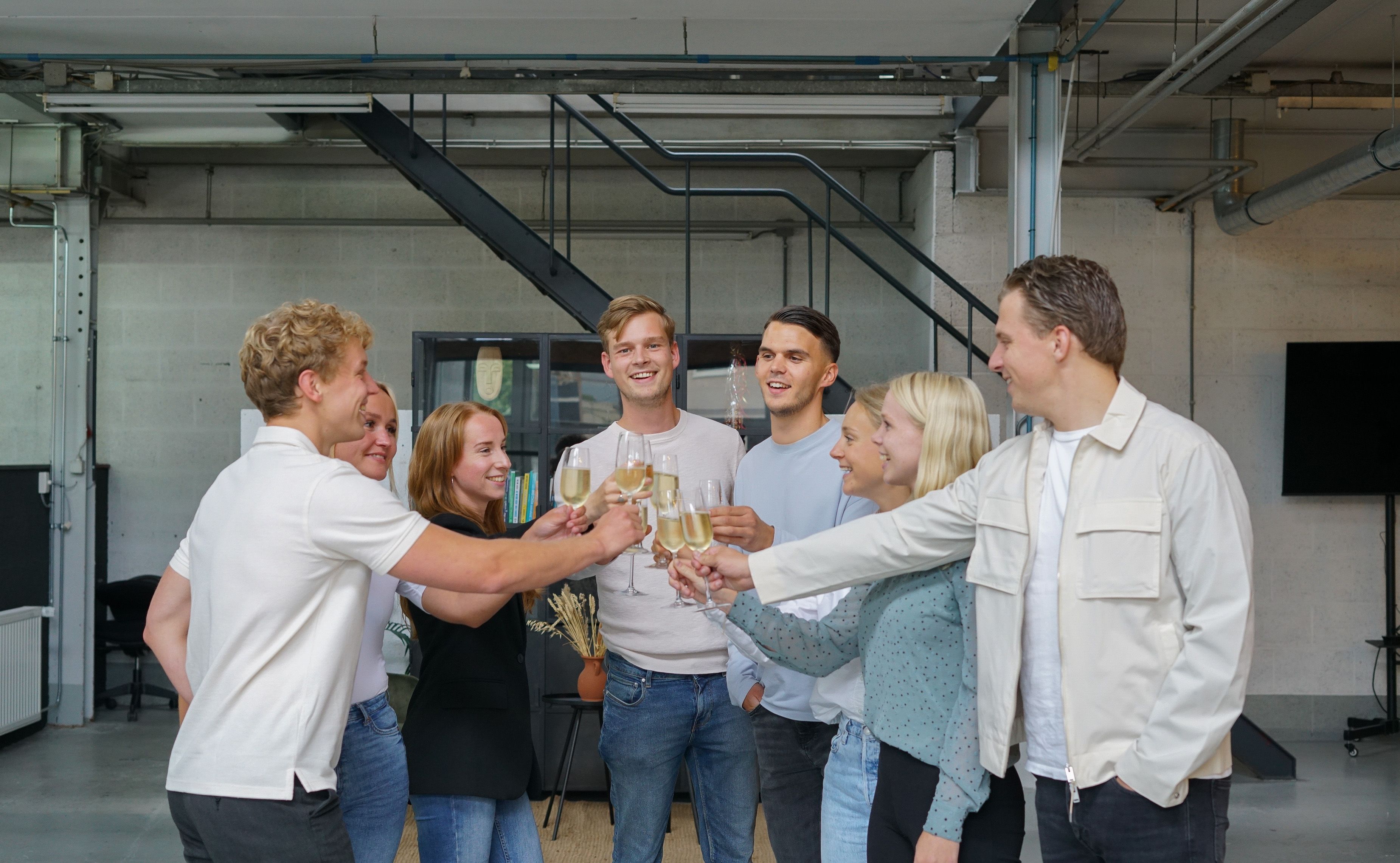 Proost_moment_nieuw_pand_Strevon_2023.jpg