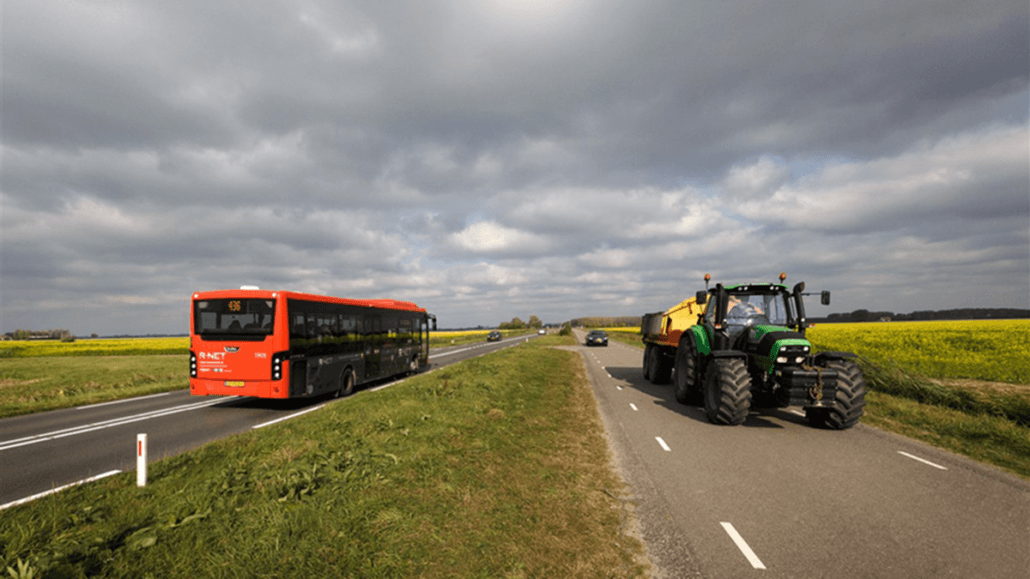 Zuid-holland-Bus-landschap-1030x579.png