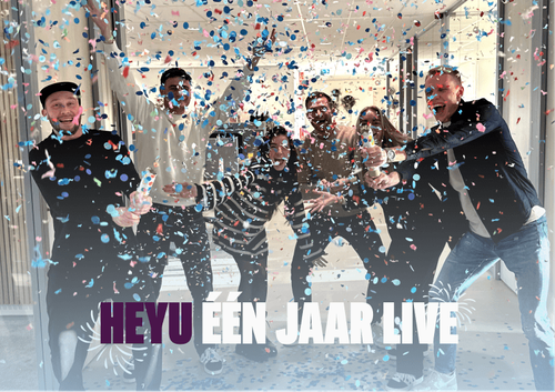Heyu-een-jaar-live.png