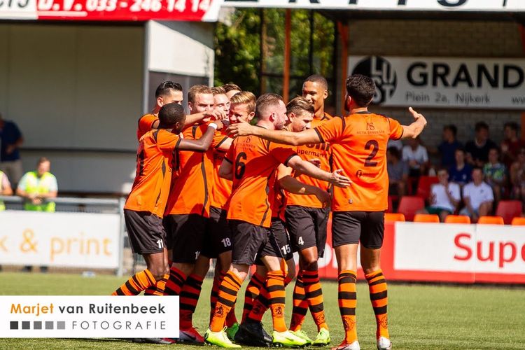 “Het team achter de club”